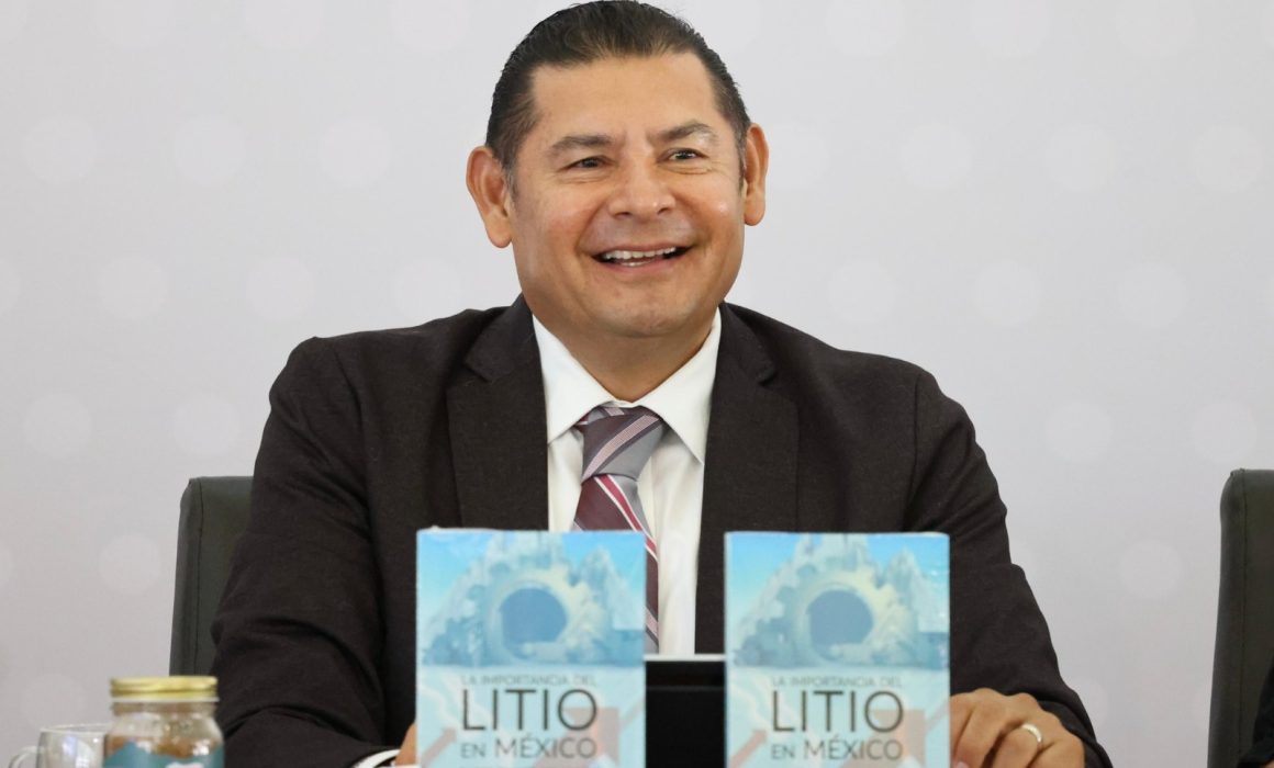 Alejandro Armenta, frenó las aspiraciones políticas que pudieran tener miembros de su familia,