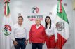 Juan José Castro durante su presentación como nuevo presidente del PRI Puebla, acompañado por la secretaria general Delfina Pozos Vergara.