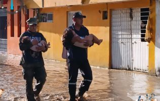 Fuerzas Armadas realizan evacuaciones y rescates por intensas lluvias en Puebla