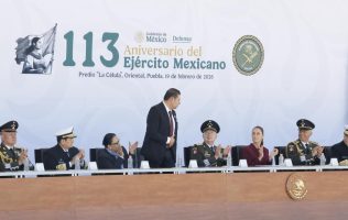 Claudia Sheinbaum y Alejandro Armenta en el aniversario del Ejército Mexicano en Oriental, Puebla