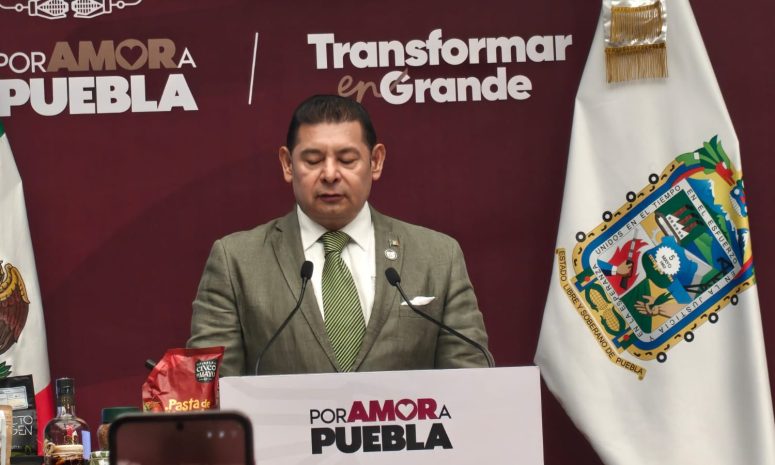 Armenta ante destapes en Puebla: nadie debe limitar aspiraciones
