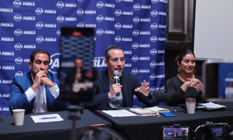 Pide Mario Riestra a José Chedraui separarse de la alcaldía capitalina