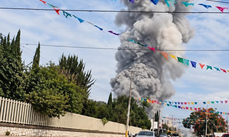 Explota polvorín en Hueyotlipan; cierran carretera