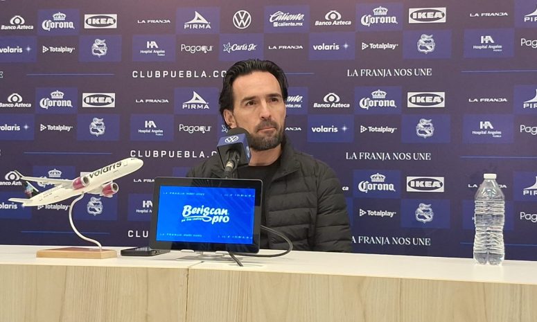 Molesto DT de Puebla por goleada
