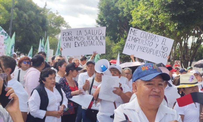 Cancela SNTSS marcha en Puebla; acuerdan aumento salarial de 8%