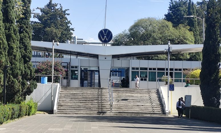 Transcurre en calma consulta salarial en la planta de Volkswagen